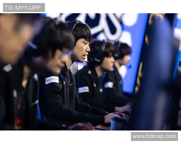 LNG与FPX在S15电竞总决赛中的精彩对决与战术分析